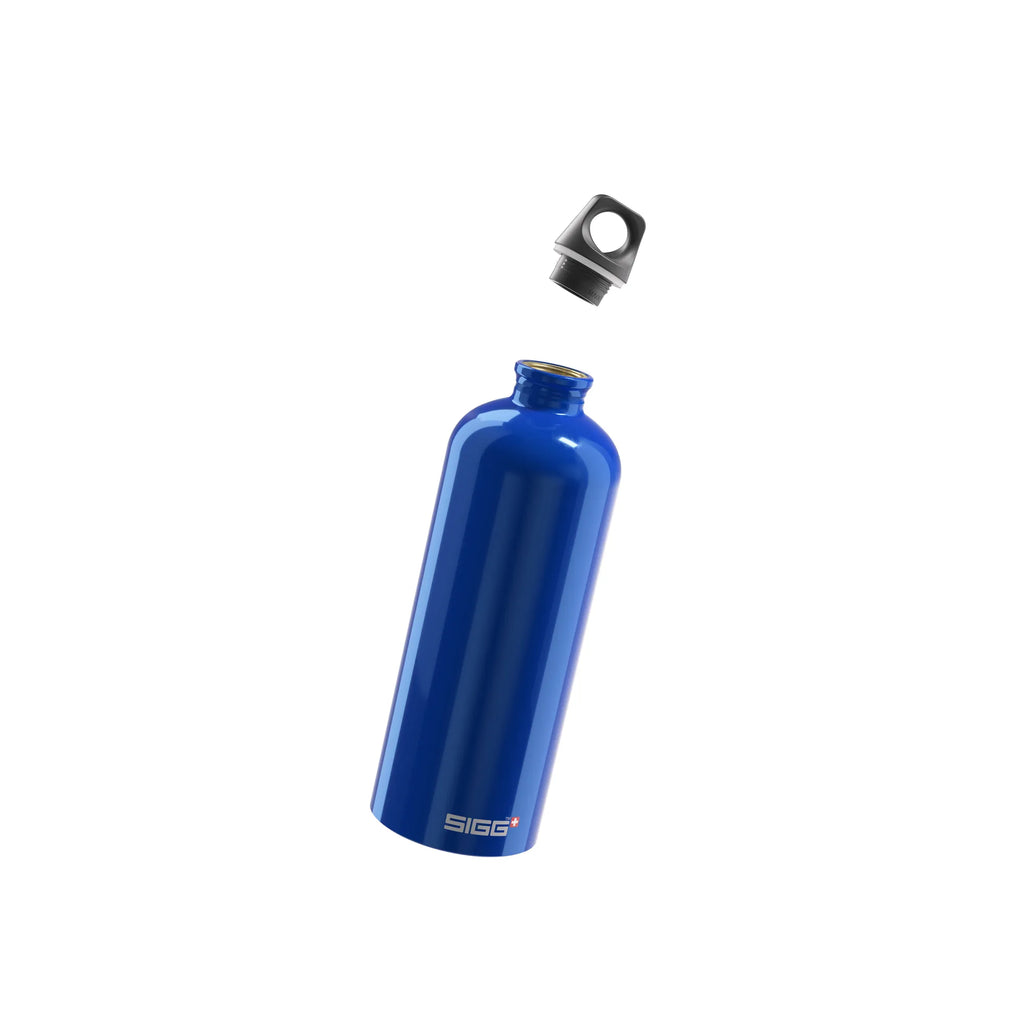 7533.30_1.0L_Traveller_Dark-Blue-exs_vit bakgrund