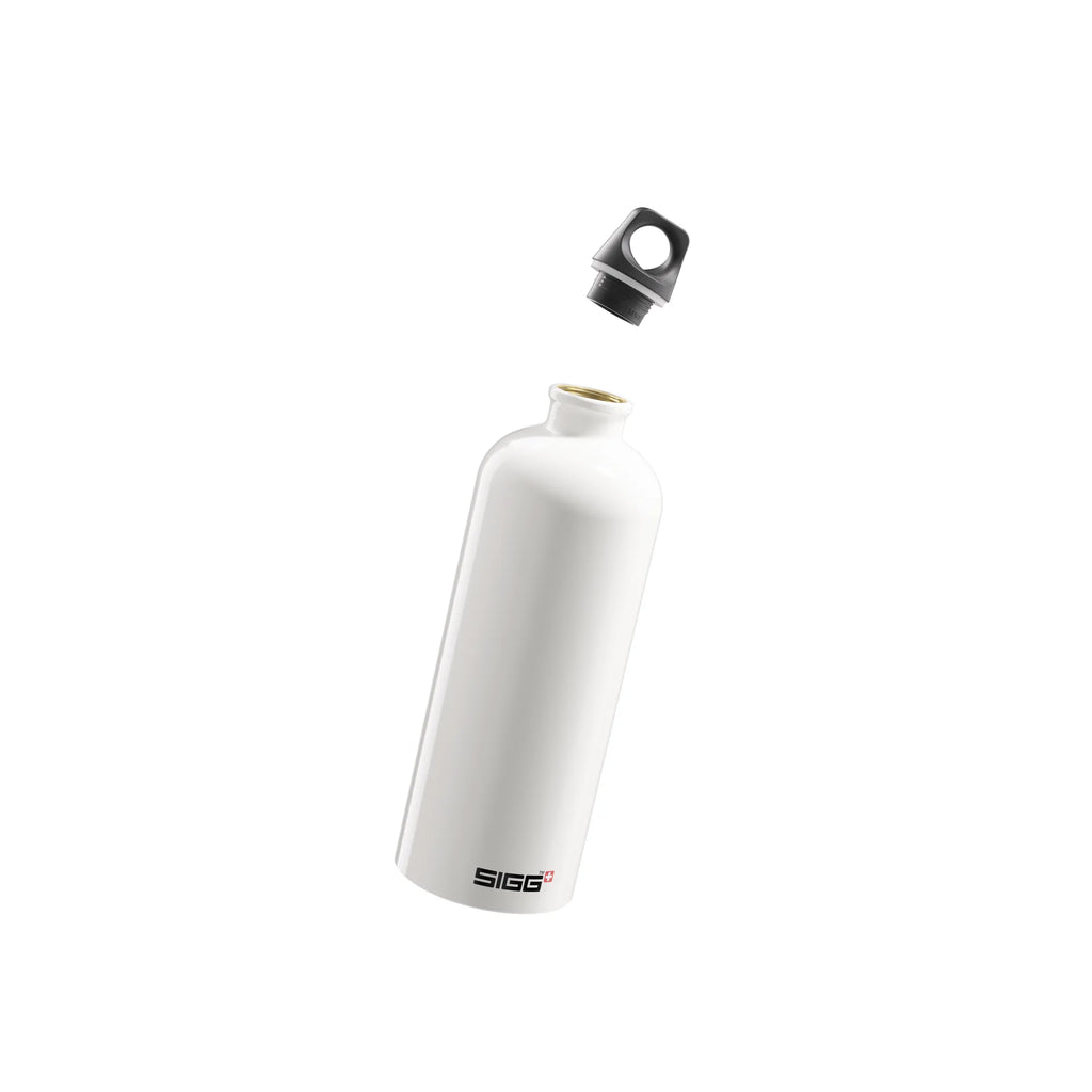 8159.10_1.0L_Traveller_White-exs_vit bakgrund