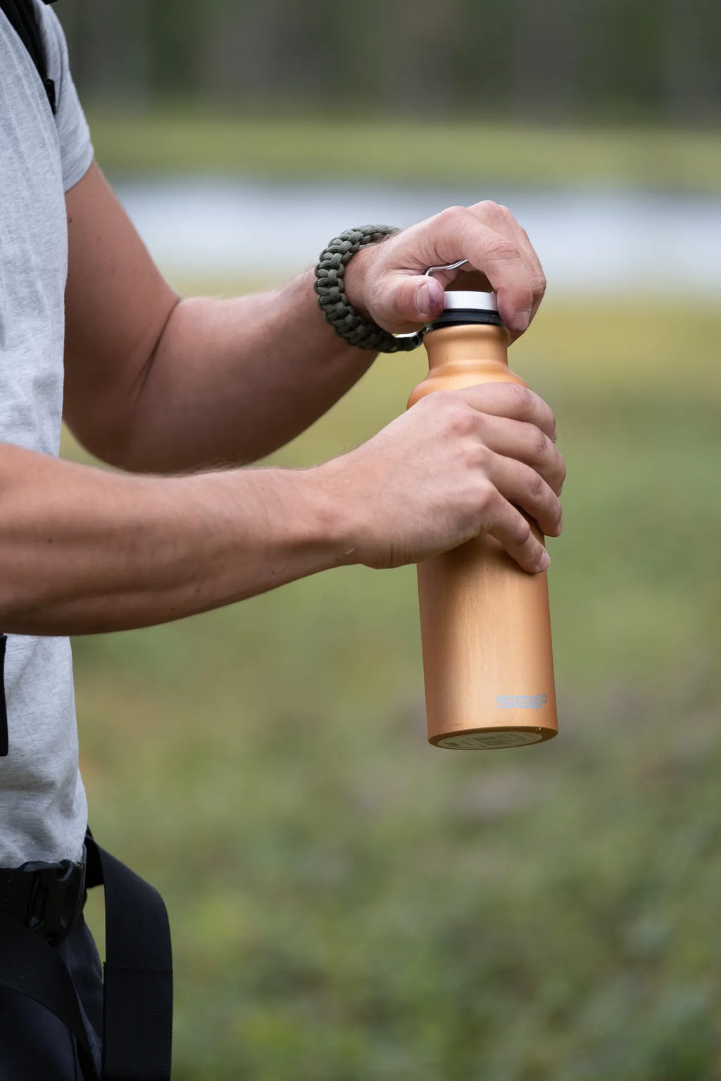 874370_c